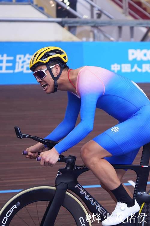 粤港澳运动员展现残特奥会中的体育精神 粤港澳运动员展现残特奥会中的体育精神